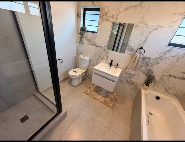 4 BEDROOM FREESTANDING FOR SALE IN ZANDSPRUIT